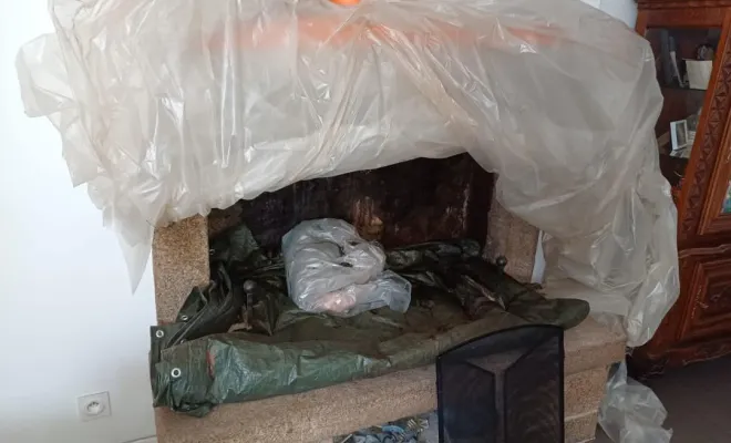 Intervention pour un débistrage de cheminée à Louvigné du Désert, Maen Roch, Progrès Rénovation