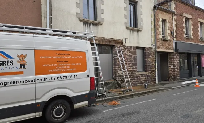 Traitement d'une poutre à Montefort-sur-Meu dans un salon de coiffure, Maen Roch, Progrès Rénovation